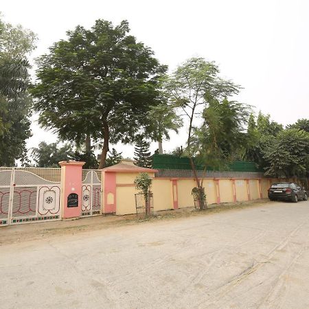 The Karnal Resort Extérieur photo