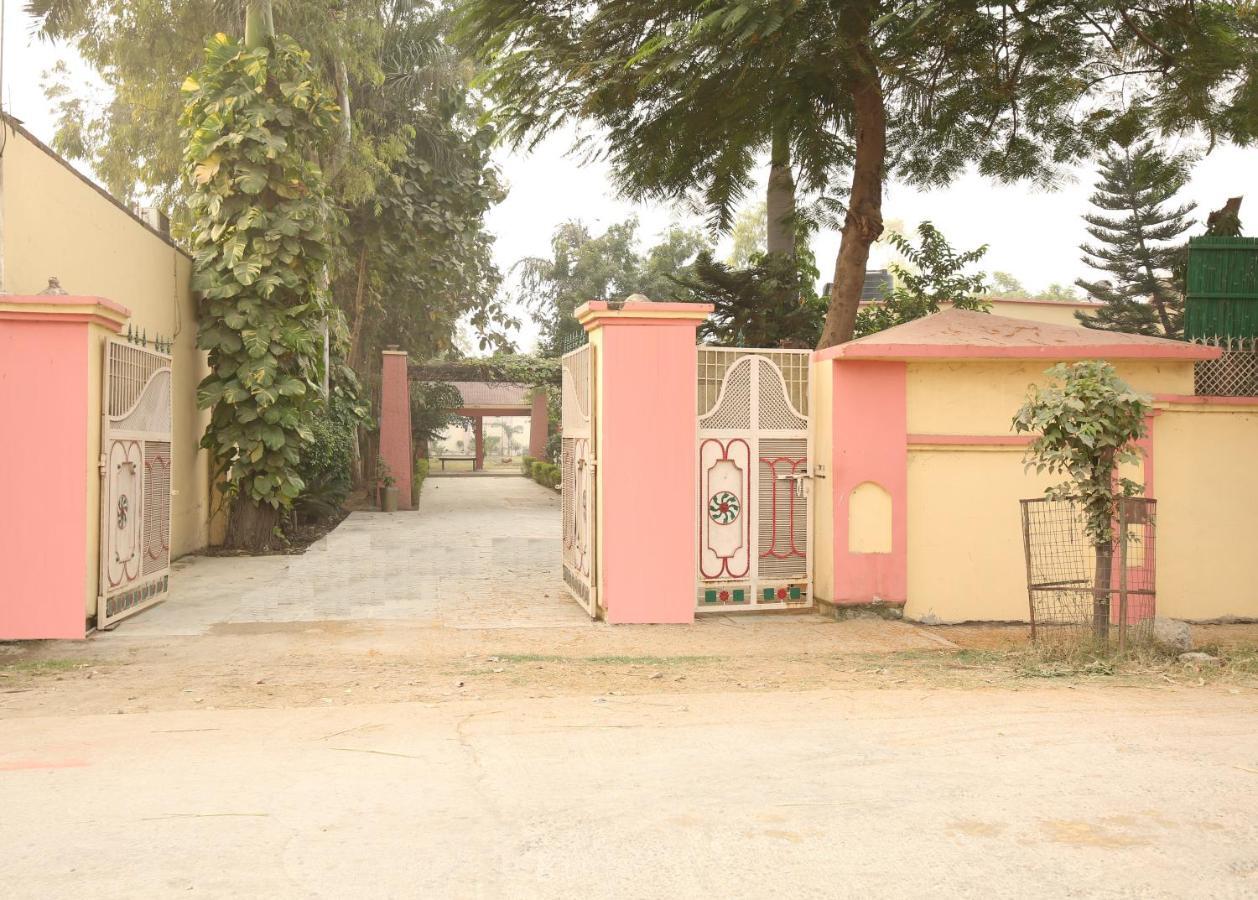The Karnal Resort Extérieur photo