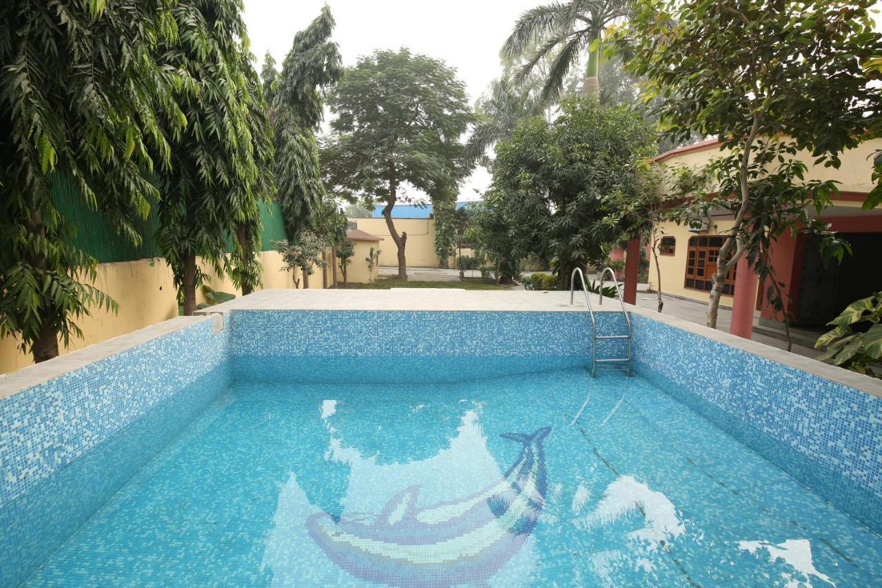 The Karnal Resort Extérieur photo