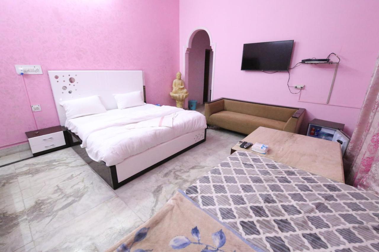 The Karnal Resort Extérieur photo